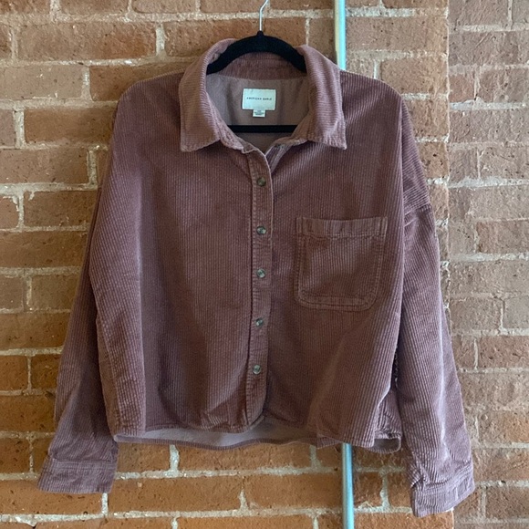 EUC AE Corduroy Cropped Button Up Shirt - Picture 2 of 7